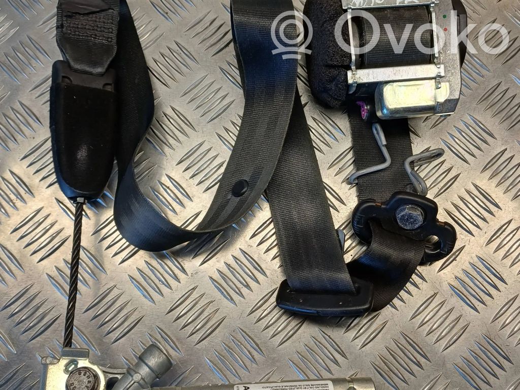 Alfa Romeo Mito Cinturón delantero 