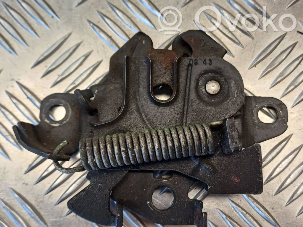 Toyota Avensis T270 Engine bonnet/hood lock/catch 