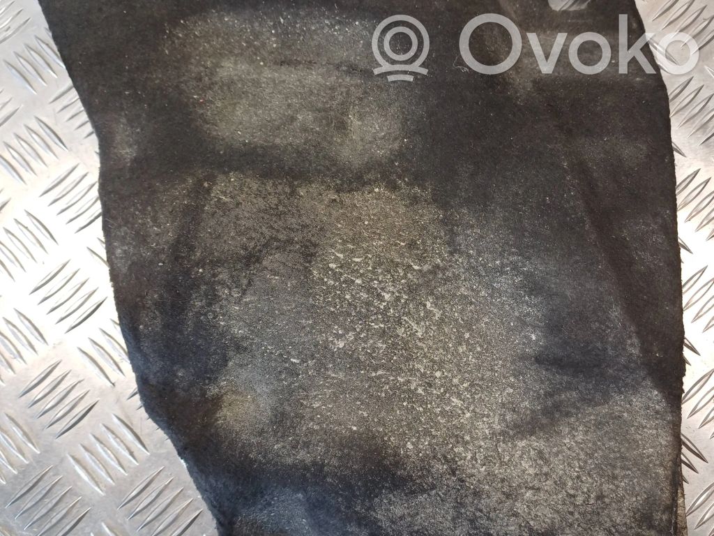 Ford Focus Heat shield in engine bay 