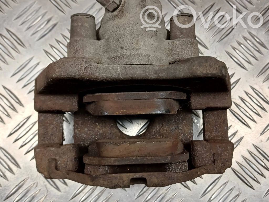 Rear brake caliper   957