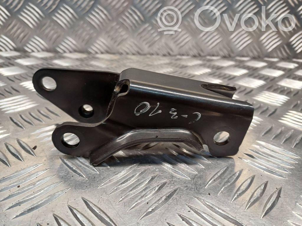 Gearbox mounting bracket   9672907080