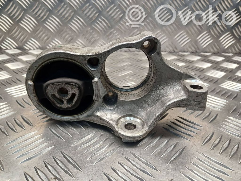 Peugeot 208 I Driveshaft support bearing bracket 