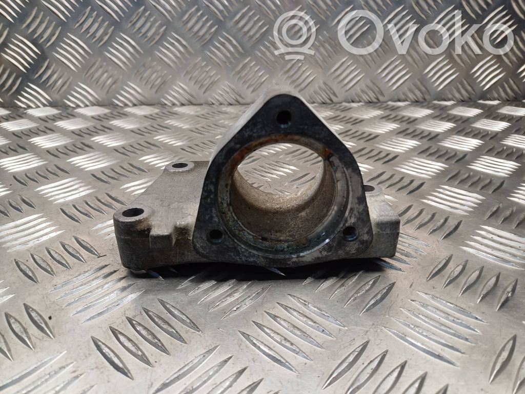 Opel Vectra C Driveshaft support bearing bracket 