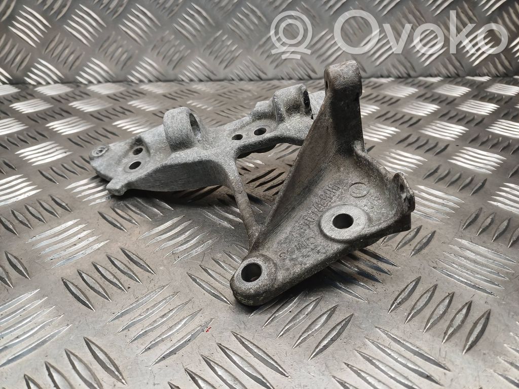 Generator/alternator bracket   9653249480