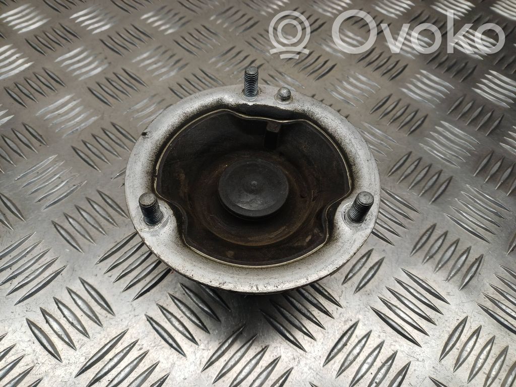 Front upper strut mount   6760943