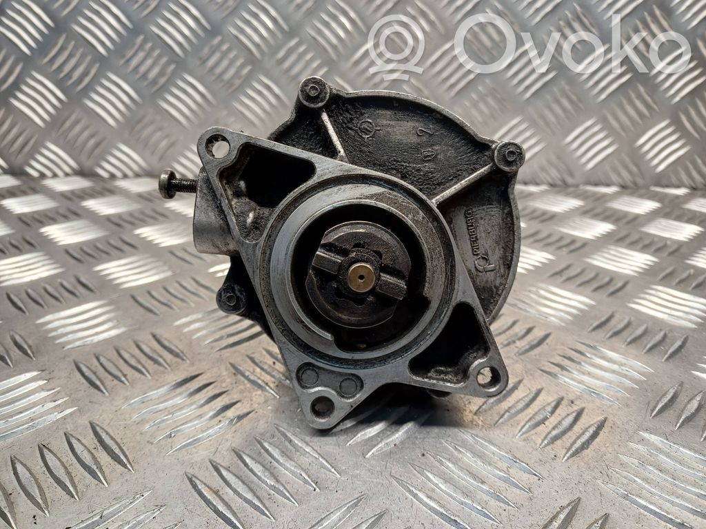 Audi A6 S6 C5 4B Pompă vacuum 
