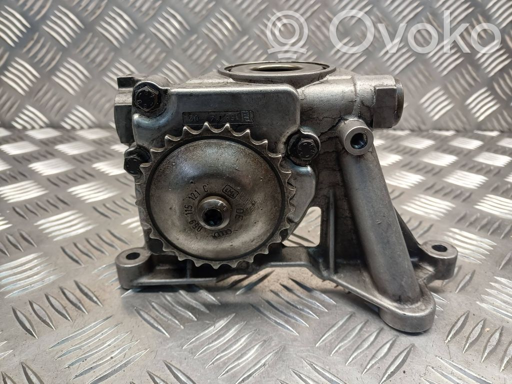 Oil pump   059115105H,059115121C