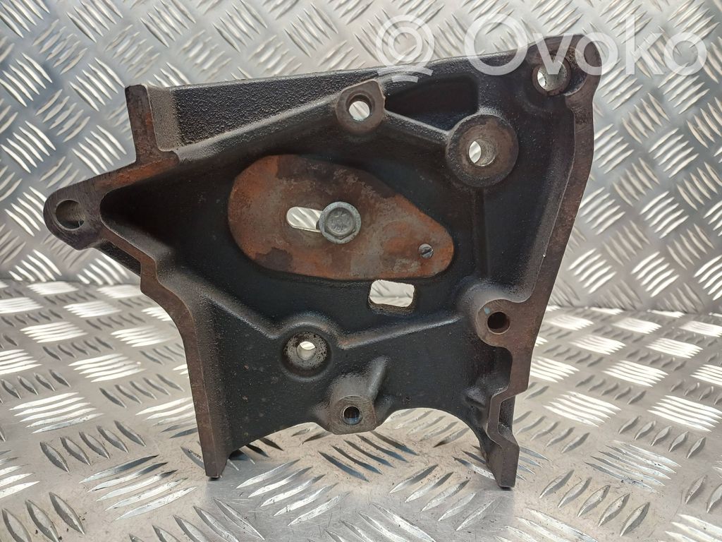 Opel Astra J Engine mounting bracket 