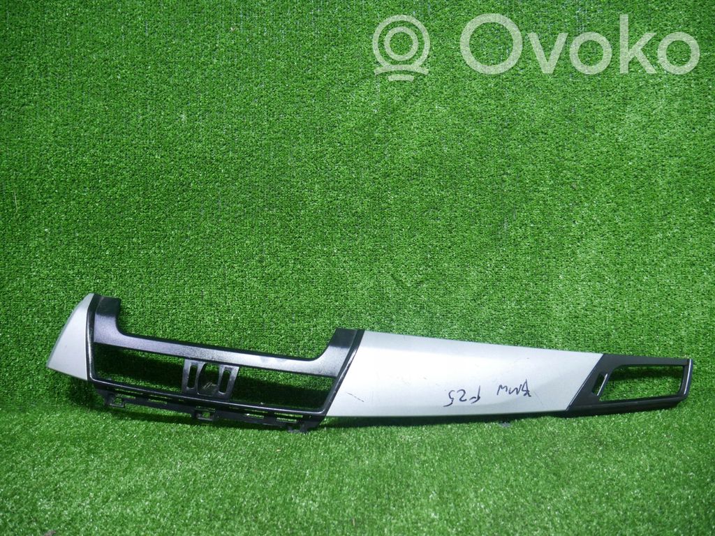 BMW 2 F45 Paneļa apdare 