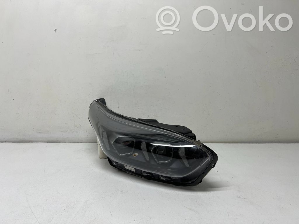 KIA Ceed Headlight/headlamp 