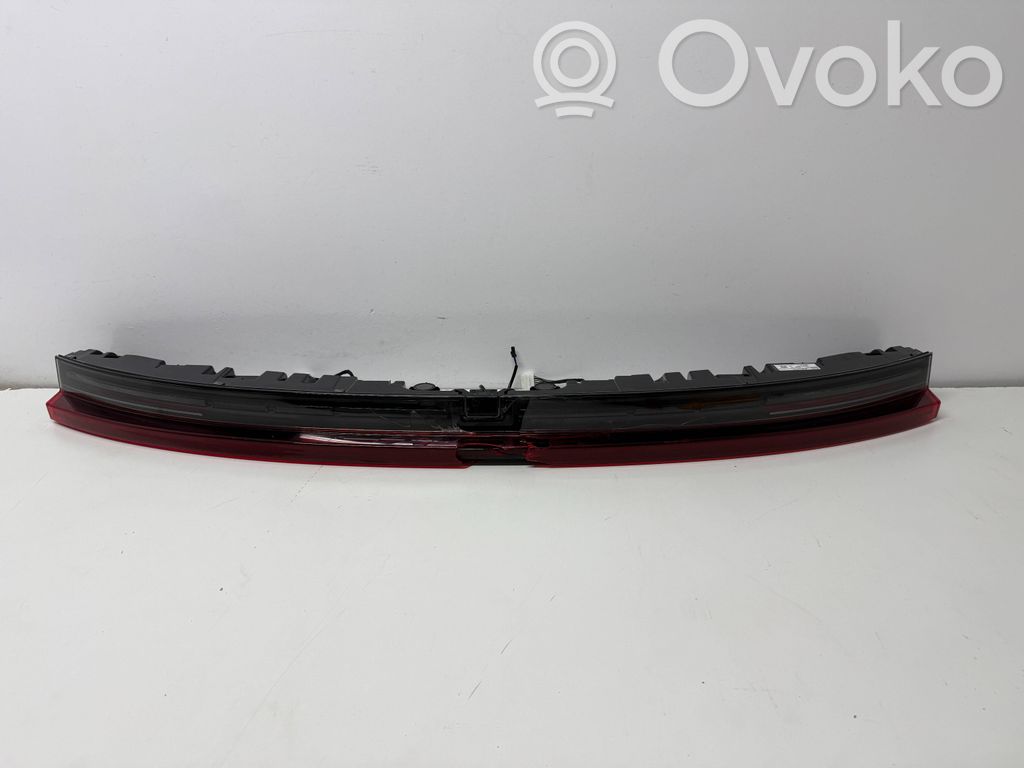 Polestar 4 Takavalot 
