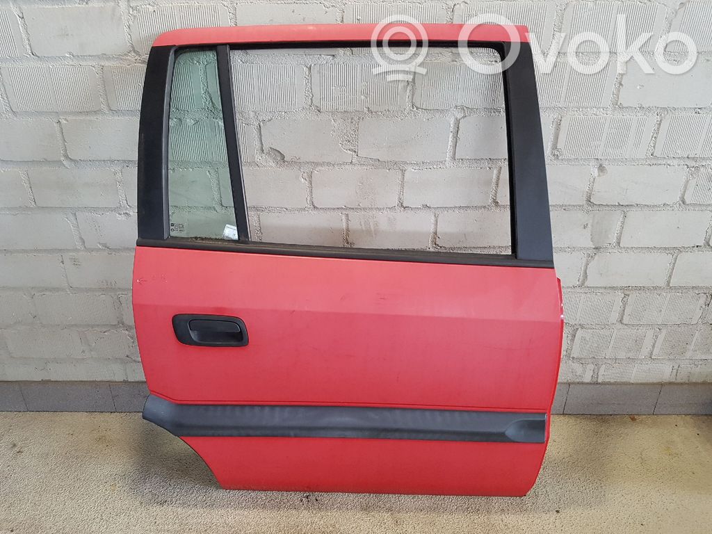 Opel Zafira A Puerta trasera 