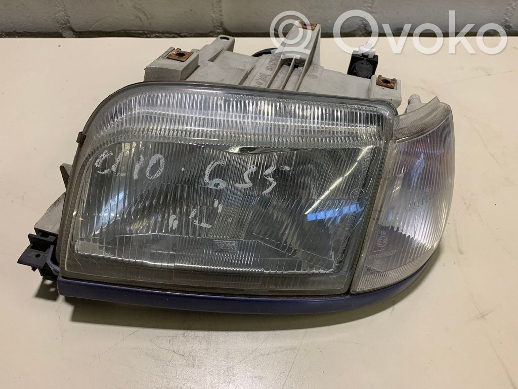 Renault Clio I Headlight/headlamp 