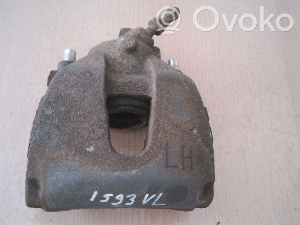 Volvo V50 Zacisk hamulcowy przedni 