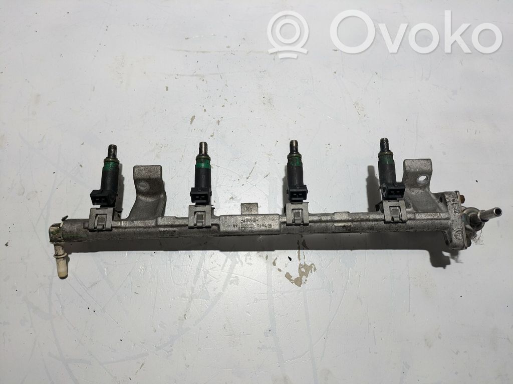 Mazda 2 Kraftstoffverteiler Einspritzleiste Verteilerrohr 