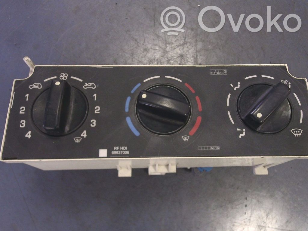 Citroen Berlingo Climate control unit 