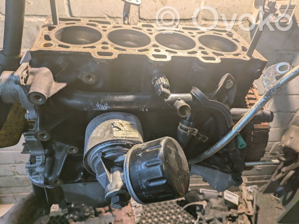 Silnik   11000BN700,158325,K9K722