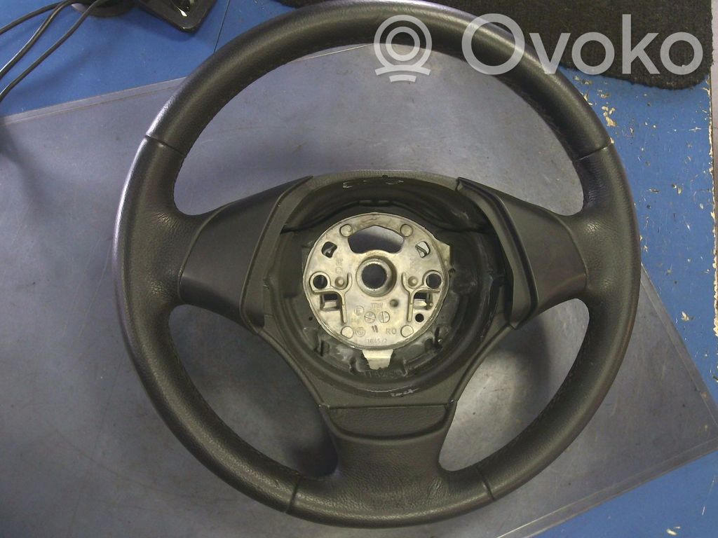 BMW 3 E90 E91 Volant 