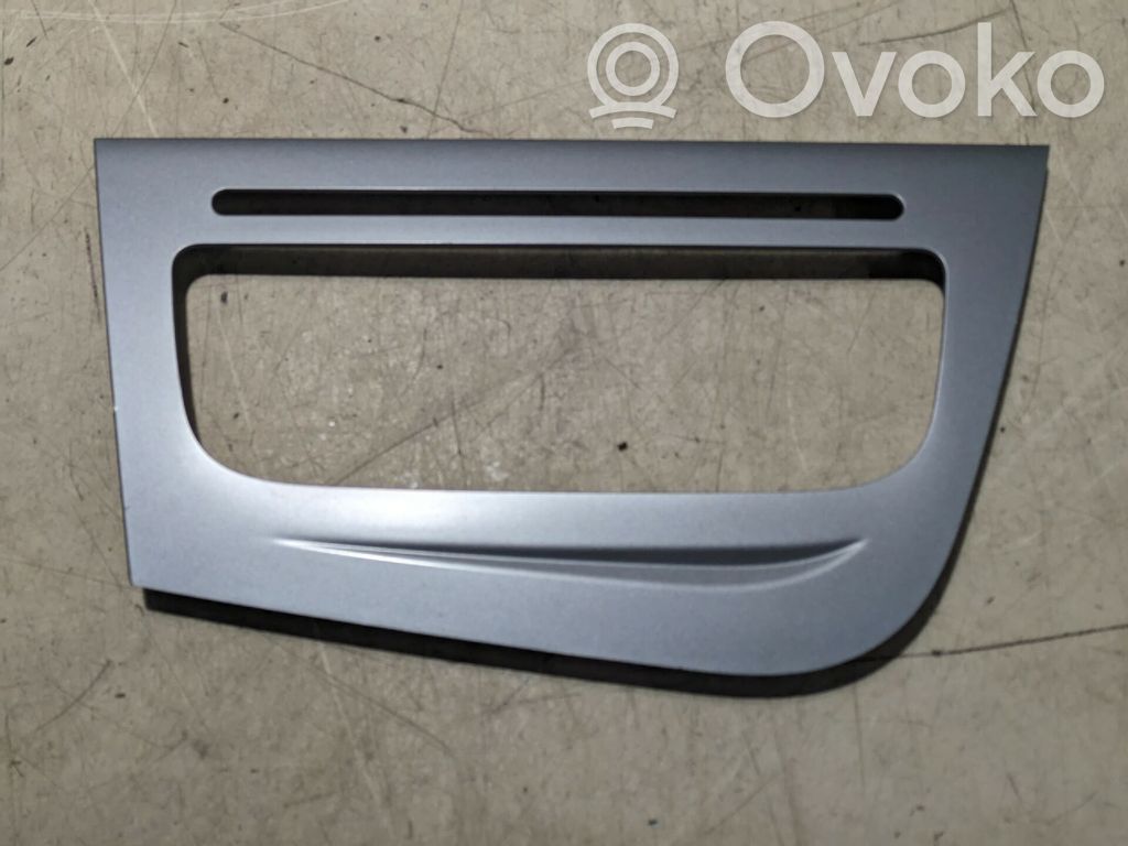 Seat Leon (1P) Pilar (B) (inferior) 