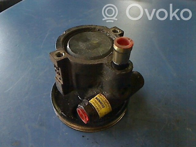 Renault Clio II Pompa wspomagania 