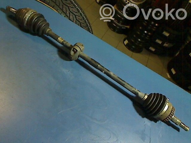 Opel Vectra B Etuvetoakseli 