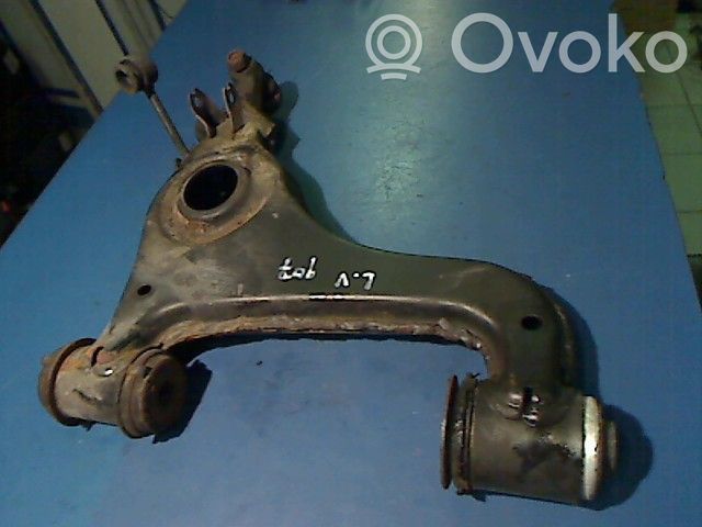 Mercedes-Benz E W210 Brazo de suspensión/horquilla inferior delantero 