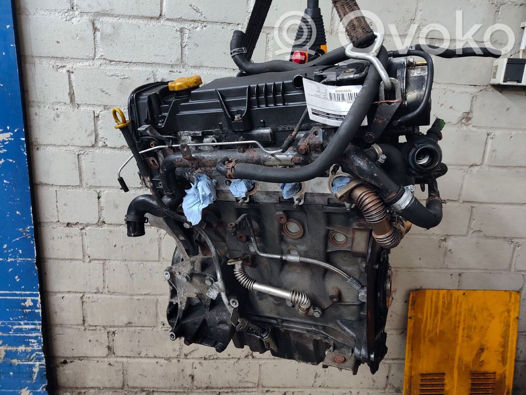 Opel Astra H Двигатель 
