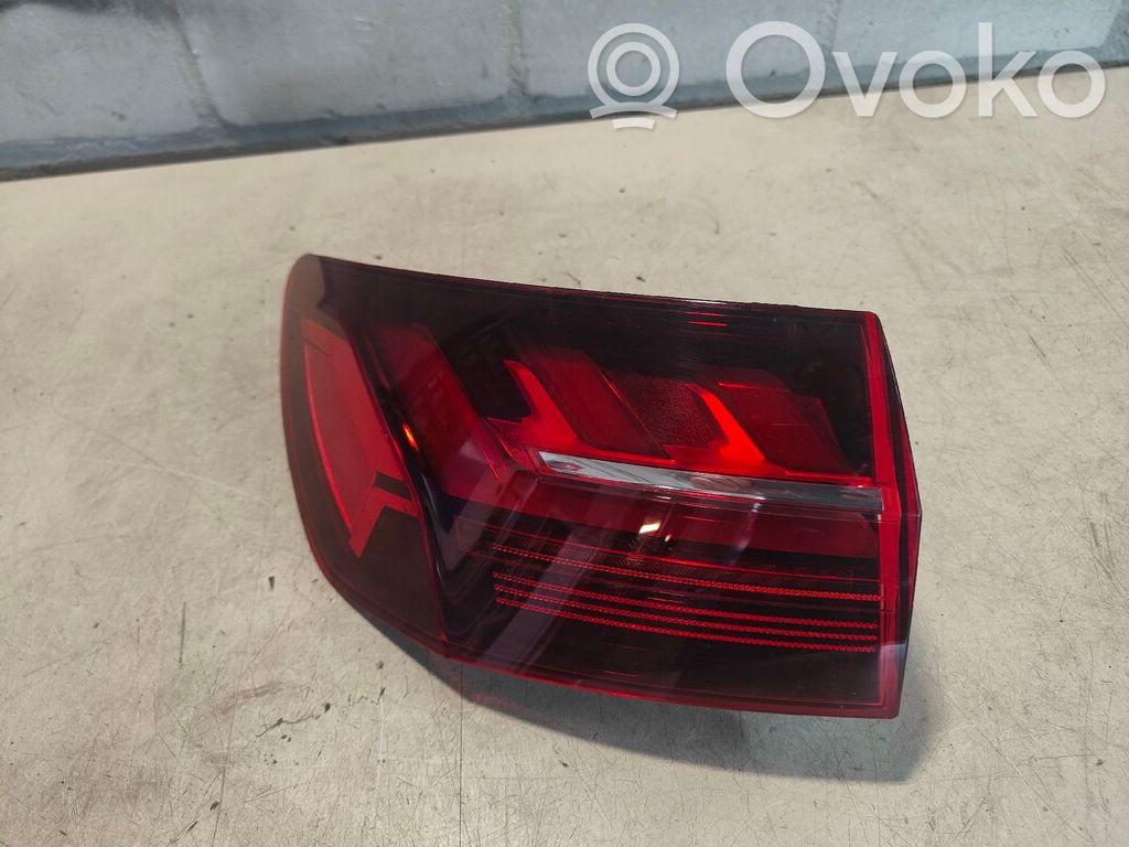 Audi A4 S4 B9 Lampă spate în caroserie 