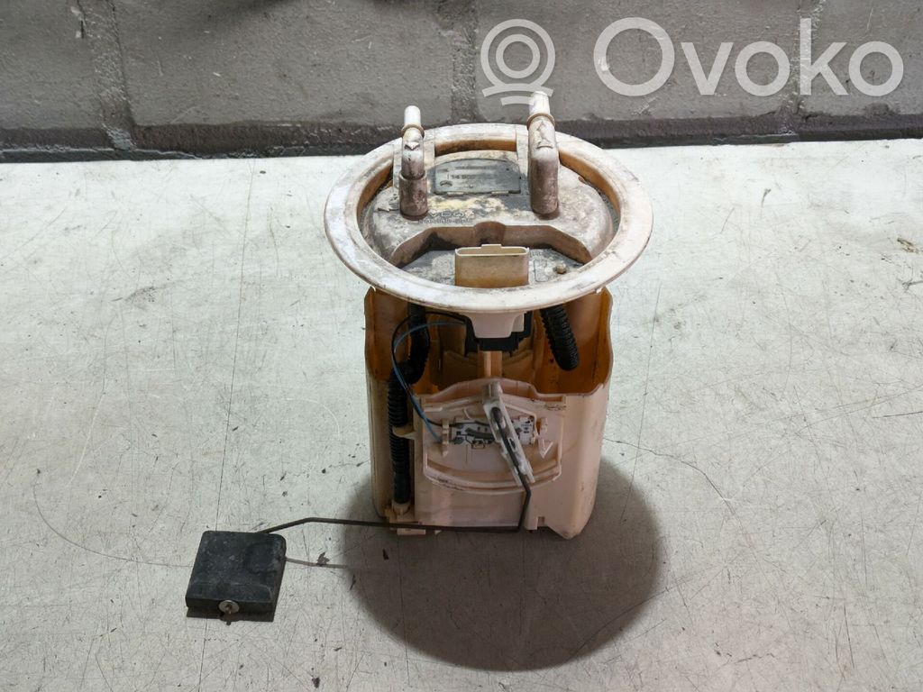 Bomba interna de combustible   1613302980