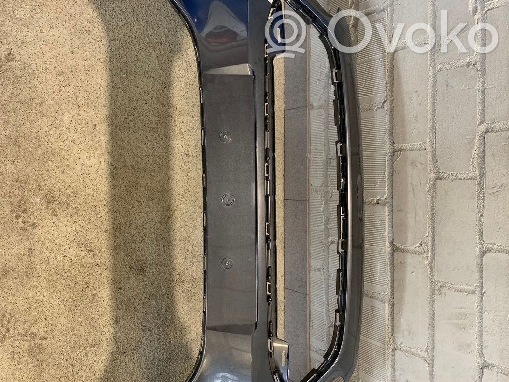 Ford Focus Передний бампер 