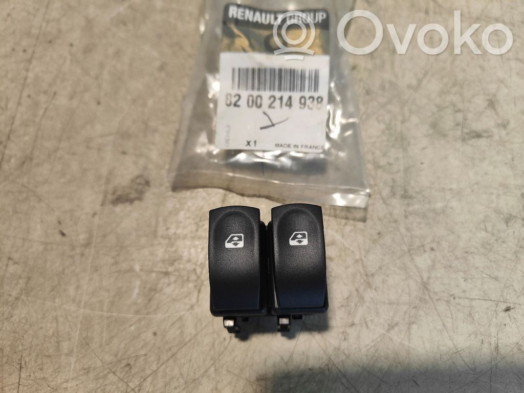 Renault Clio III Electric window control switch 