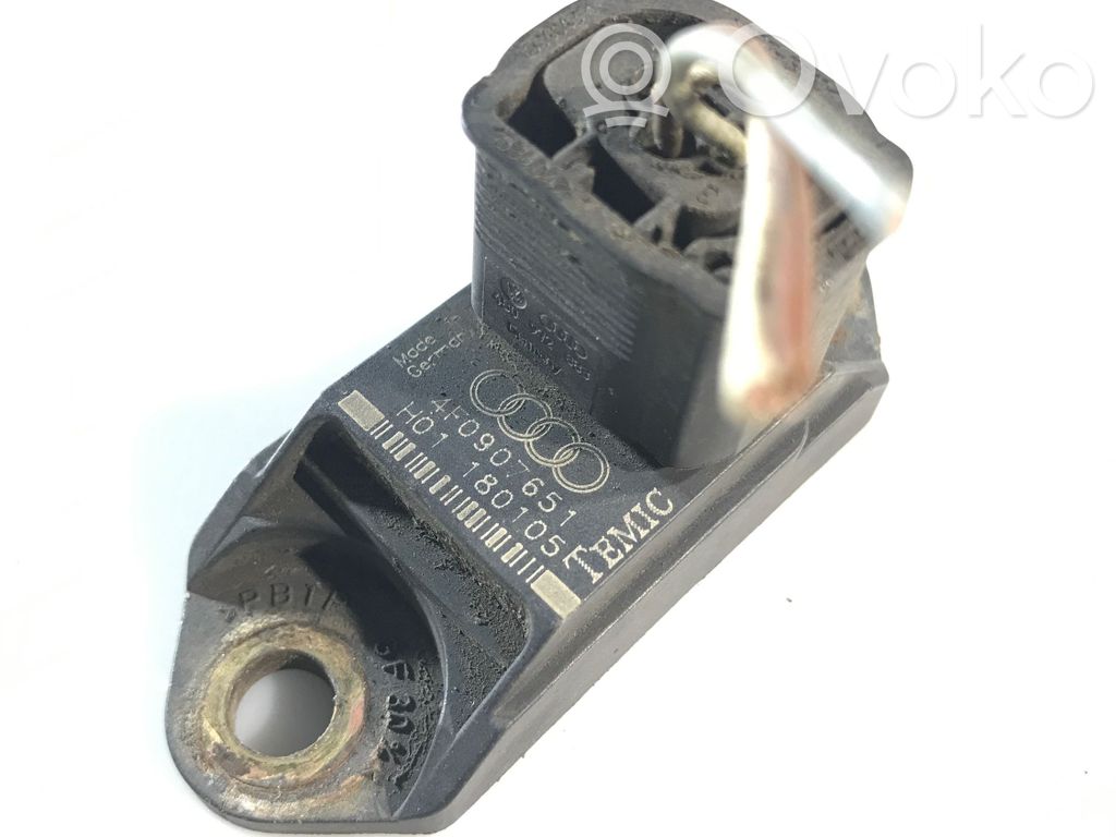 Audi A6 S6 C6 4F Czujnik przyspieszenia 