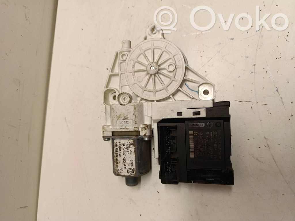 Volkswagen Jetta V Motor macara geam ușă față 