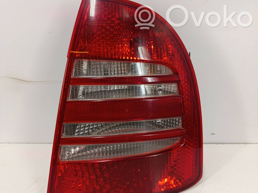 Skoda Superb B5 (3U) Lampă spate în caroserie 