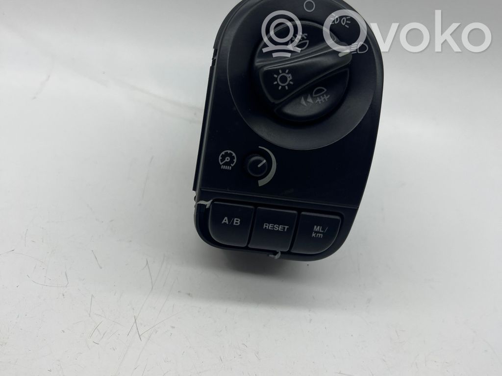 Jaguar X-Type Light switch 