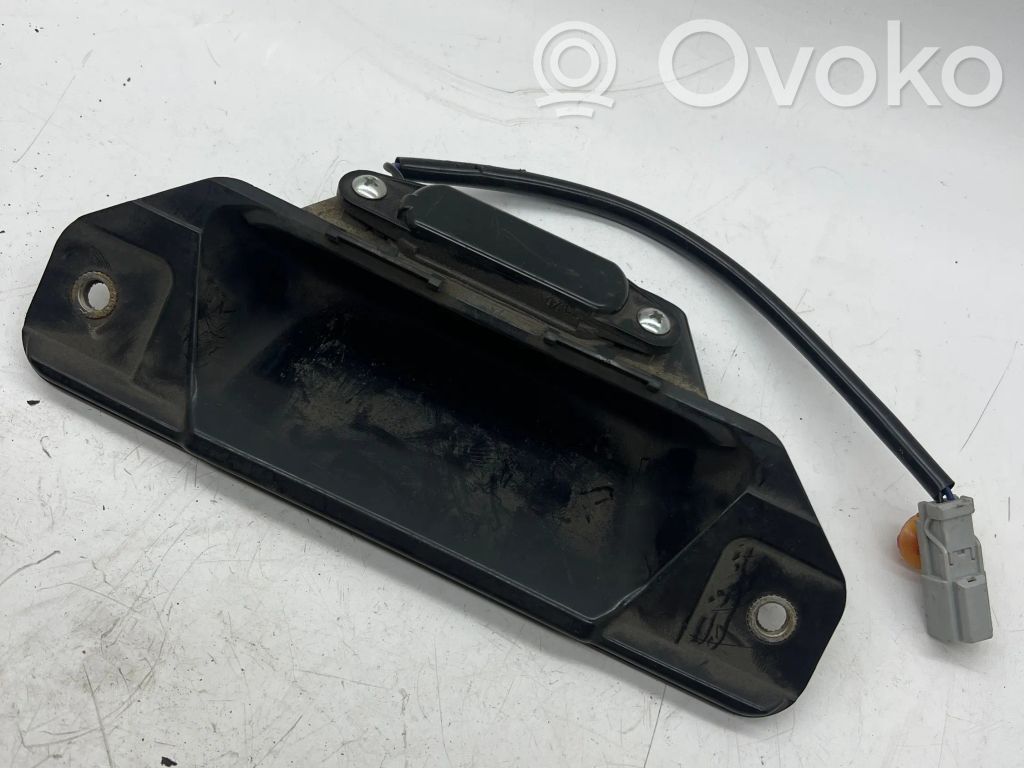 Tailgate/boot open switch button   7122