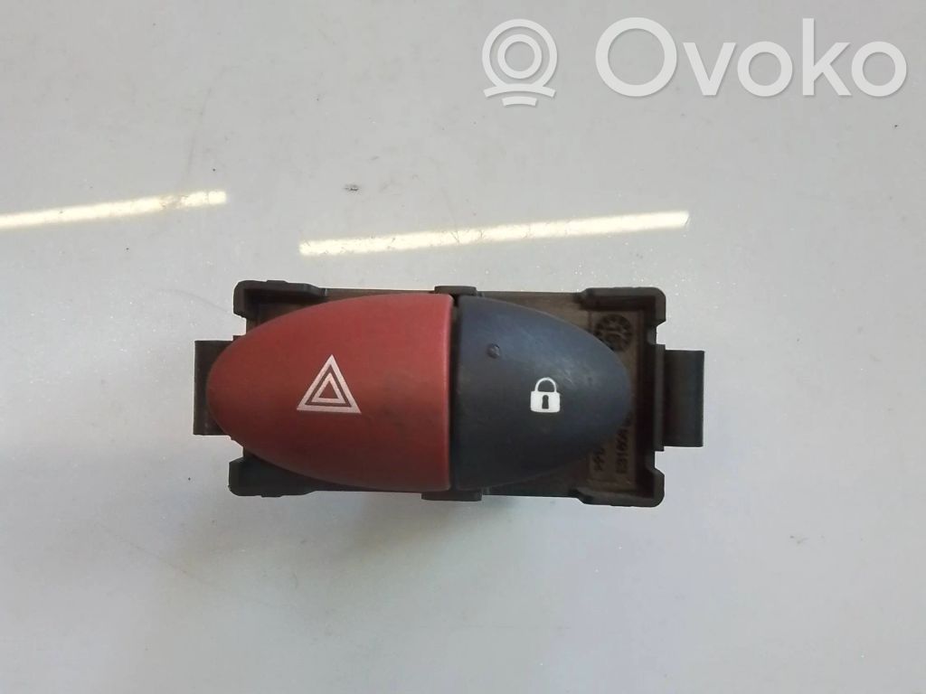 Hazard light switch   252100991RB