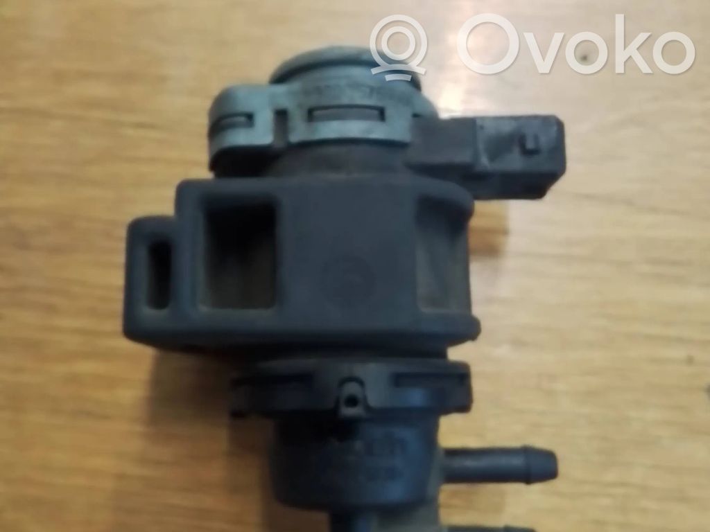 Electroválvula del turbo   8200575400,1495600Q0C,1495600Q0G,1495600Q0H,1495600QAL,149567097R,14956BC40A,14956BC41A,14956JD70A,8200201099,8200625684,8200661049