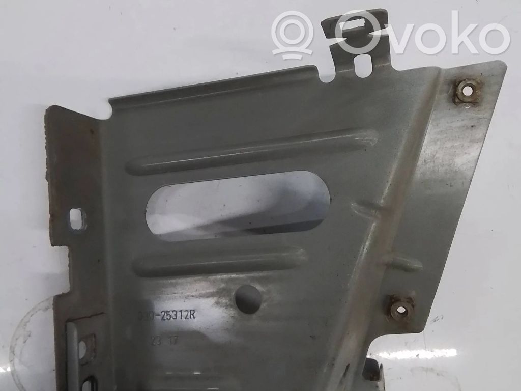 Renault Master III Fender mounting bracket 