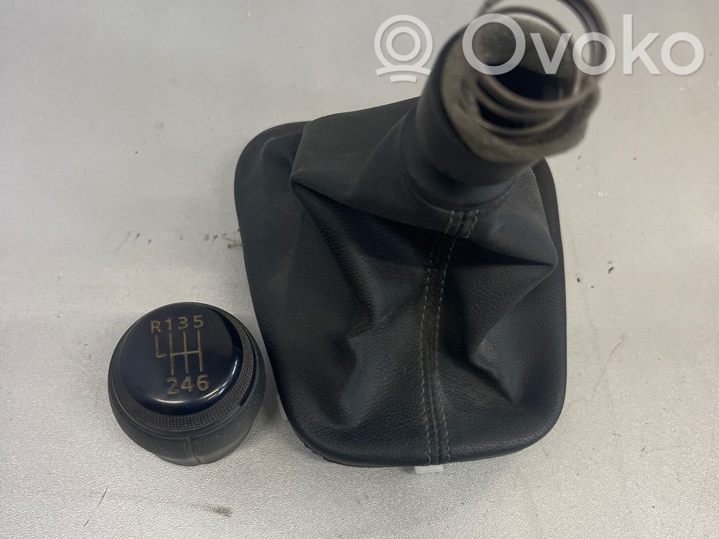 Renault Master III Gear lever shifter trim leather/knob 