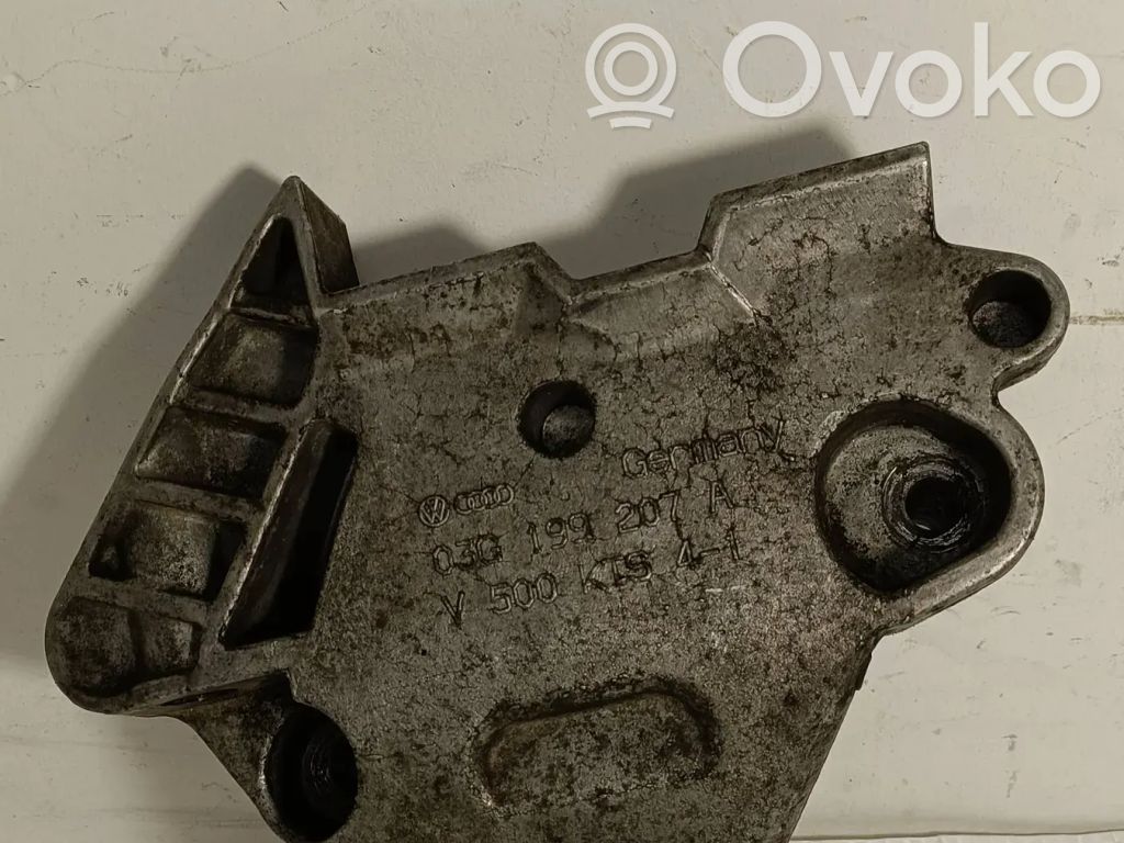 Volkswagen Caddy Supporto di montaggio del motore (usato) 