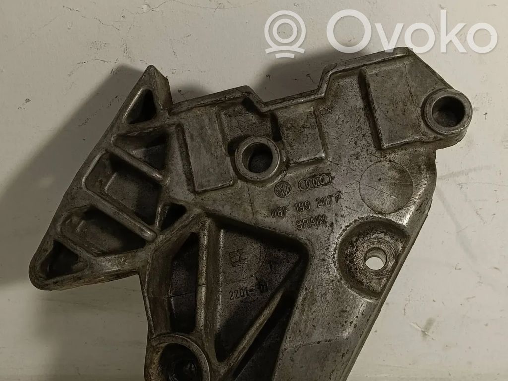 Volkswagen PASSAT B6 Engine mounting bracket 