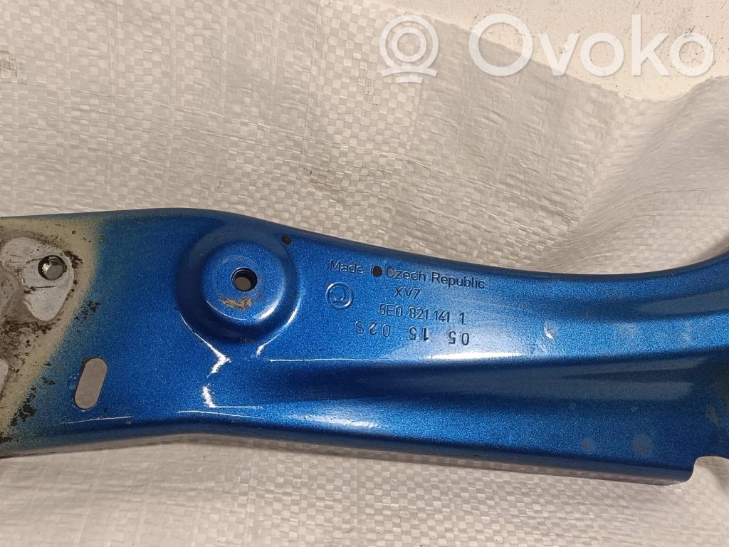Skoda Octavia Mk3 (5E) Support de montage d'aile 