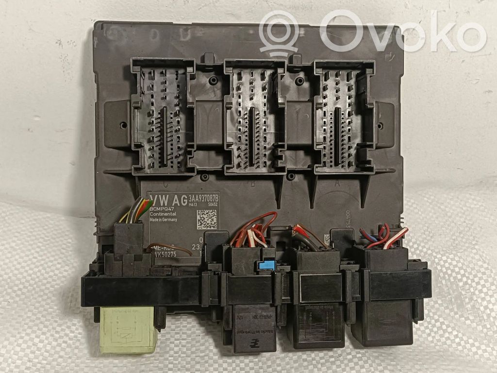 Volkswagen PASSAT B7 Modul confort 