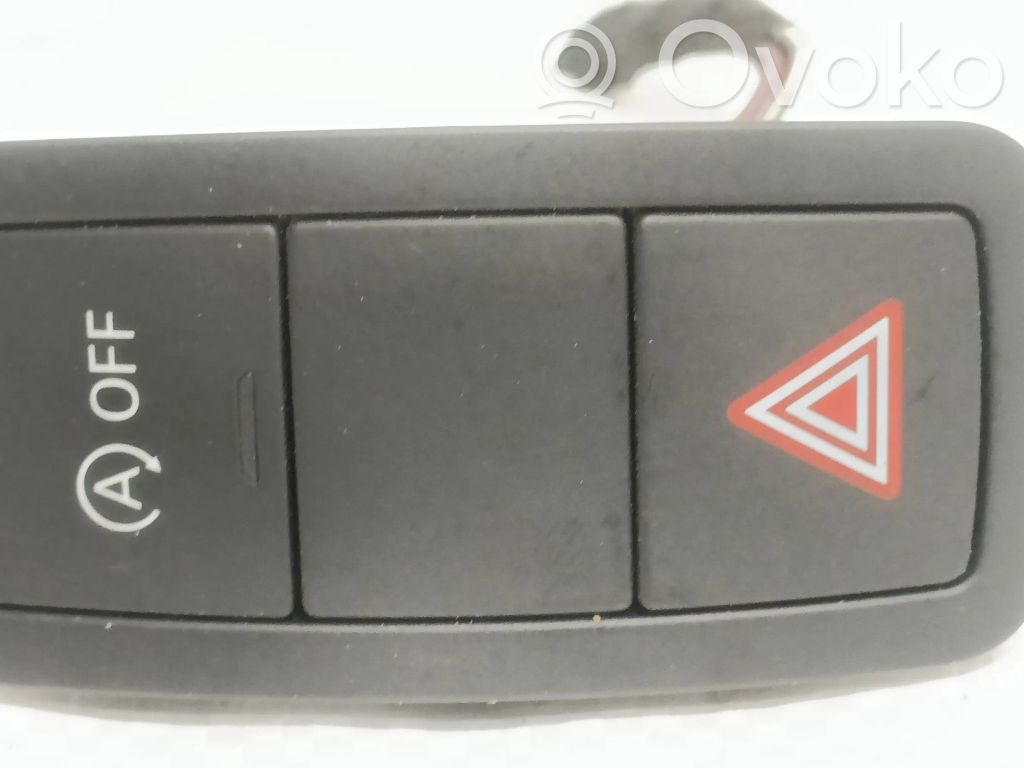 Avārijas lukturu slēdzis   8X0959,8X0959672,94145PR18
