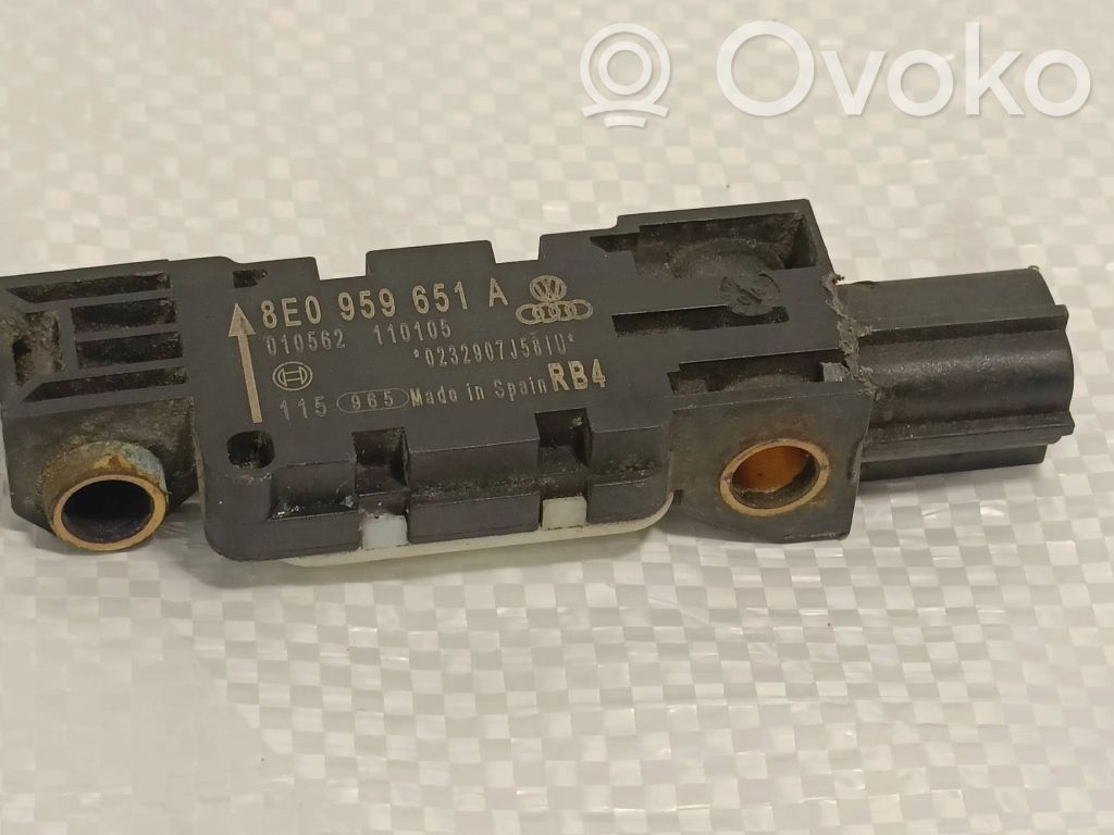 Audi A3 S3 8P Czujnik uderzenia Airbag 