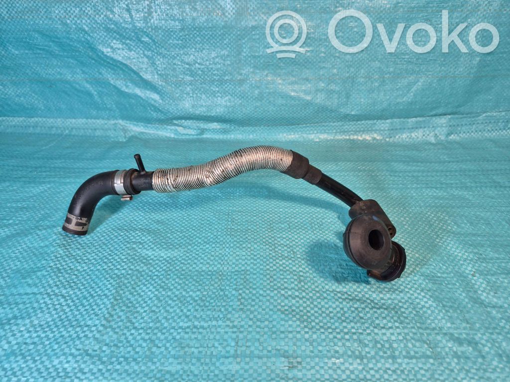 Audi A6 S6 C6 4F Conductă/furtun vacuum 