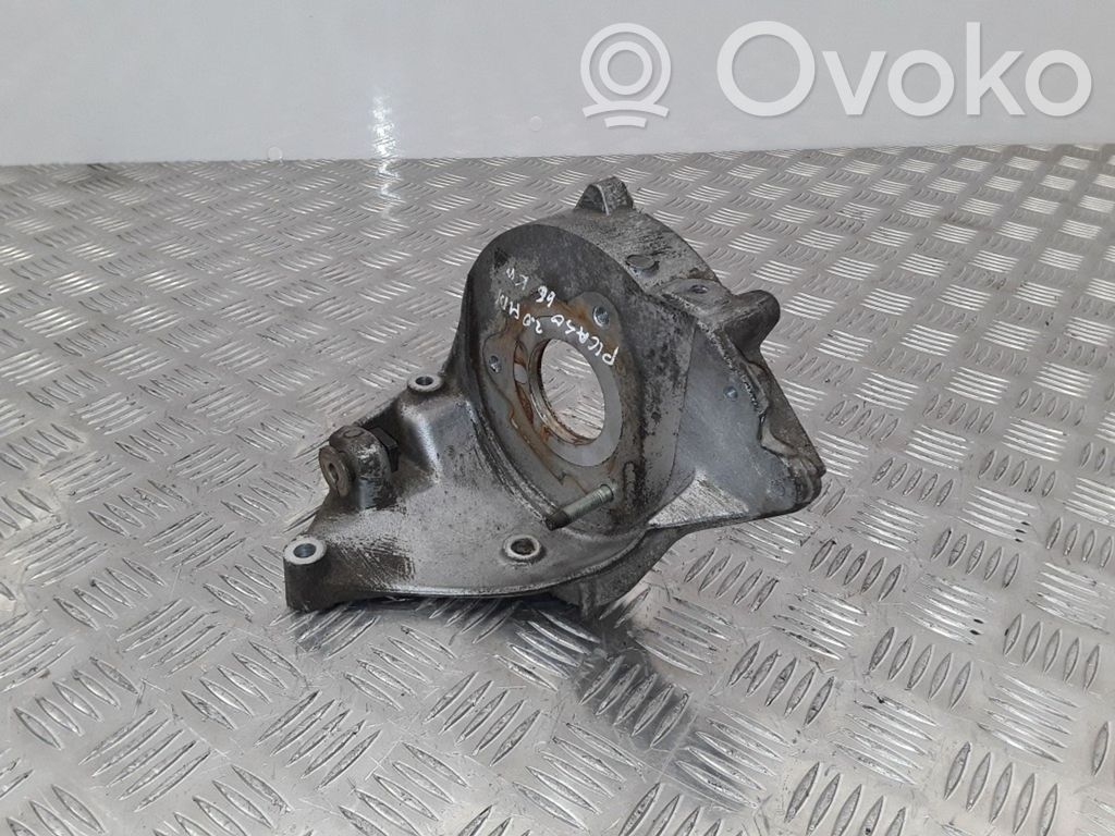 Citroen Xsara Picasso Fuel pump bracket 