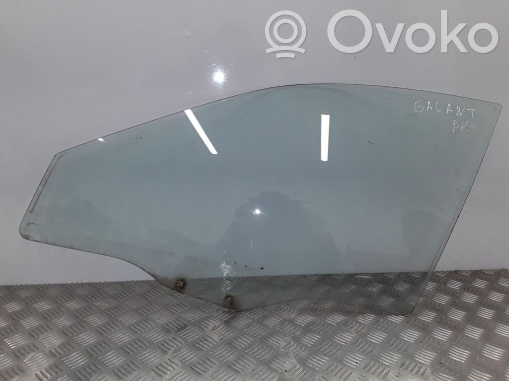 Mitsubishi Galant Front door window glass four-door 