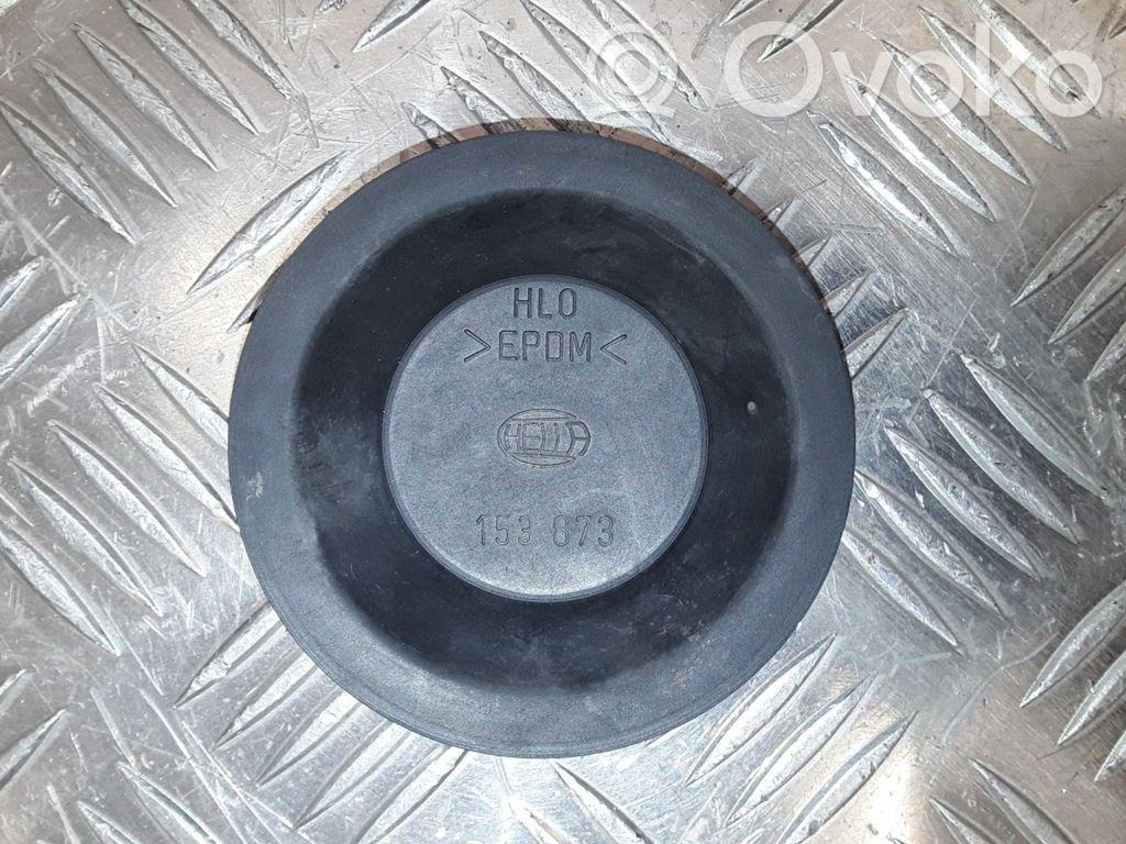 Nissan Primera Headlight/headlamp dust cover 